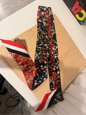 Burberry Red & Black Floral Silk Twilly